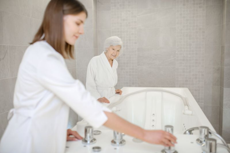 Best Walk-in Tub Installation Contractors in Gadsden, AL